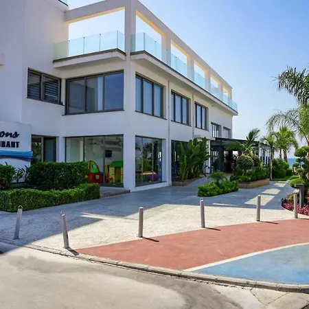 Spacious & Bright 2br Apartment, 5min To Lejlighed *