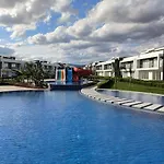 公寓 Spacious & Bright 2br Apartment, 5min To Boghaz