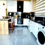 Spacious & Bright 2br Apartment, 5min To 公寓 Boghaz