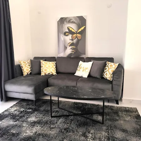 アパート Spacious & Bright 2br Apartment, 5min To Boghaz